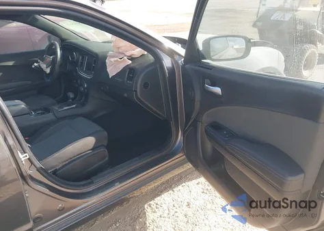 2018 Dodge Charger Sxt Rwd z USA, uszkodzony, nr VIN 2C3CDXBG0JH186743